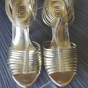 Metallic Gold MIX No. 6 Open Toe Heals, Sz 7.5
